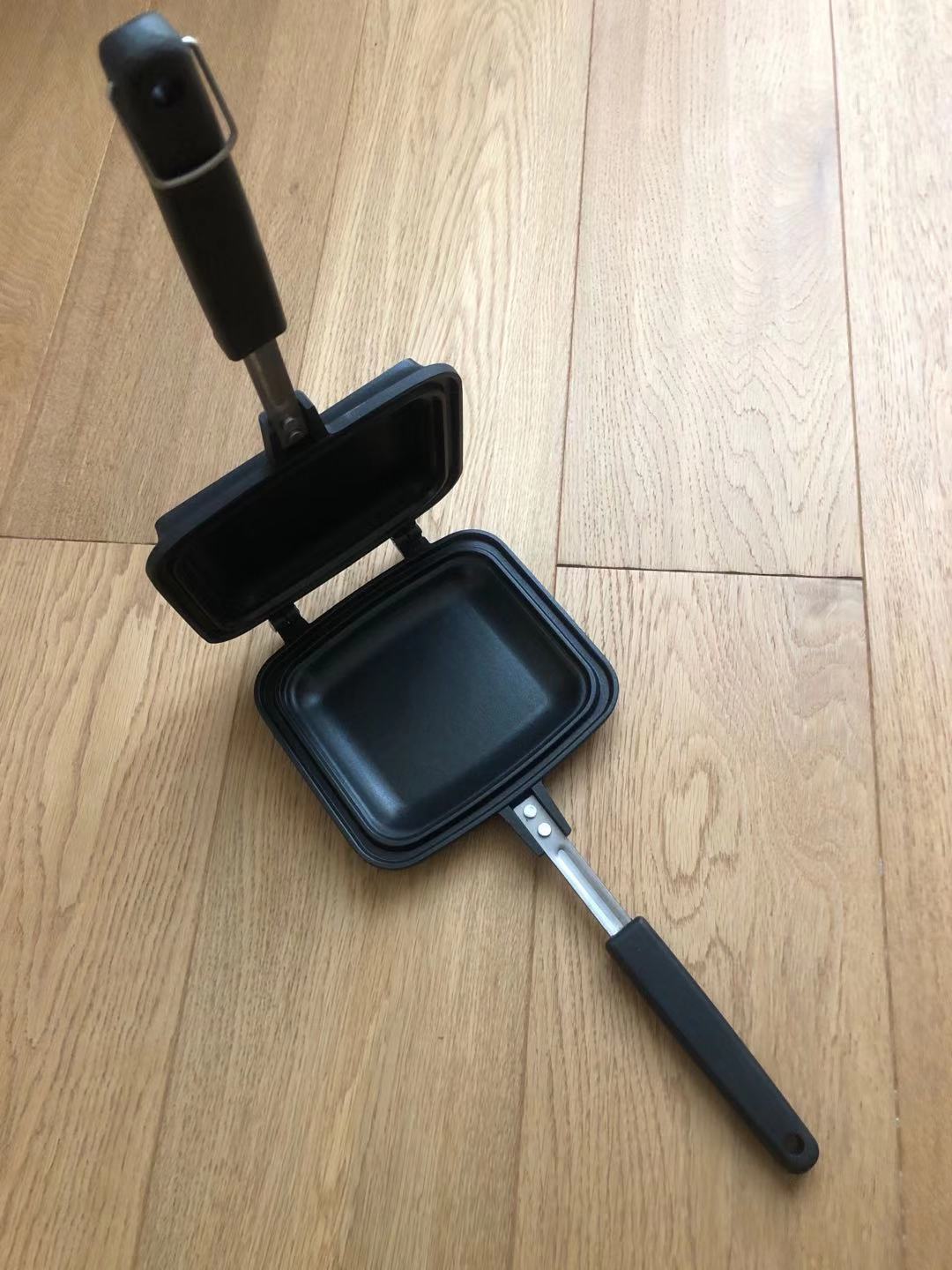 Sandwich frying pan